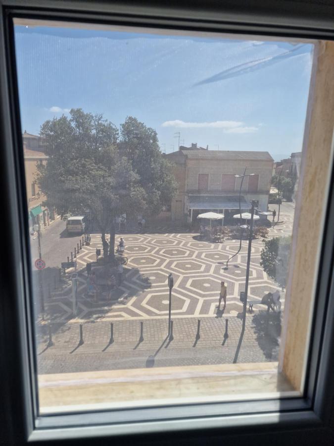 Appartamento Nella Piazza Centrale, Con Terrazza Sant'Antioco Ngoại thất bức ảnh